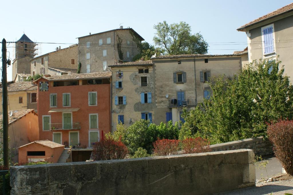 Moulin De La Roque Hotel Althen-des-Paluds Room photo